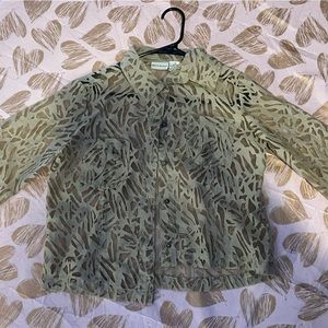 White Stag Button up, Small 4/6